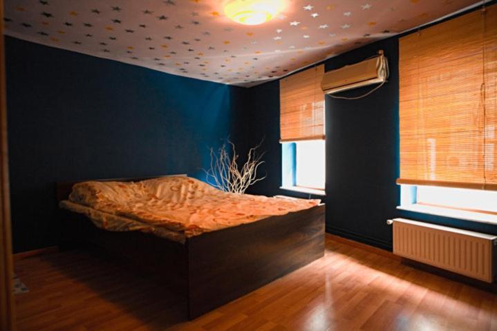 Fun House Hostel Boekarest Kamer foto