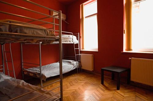Fun House Hostel Boekarest Kamer foto